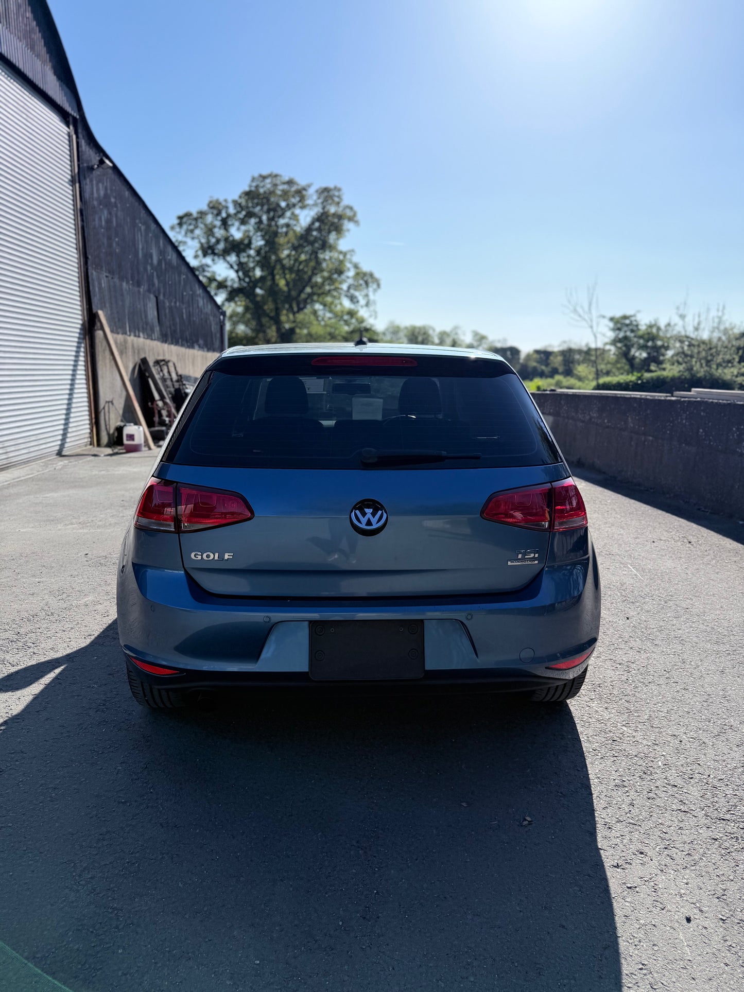 Volkswagen Golf - Blue