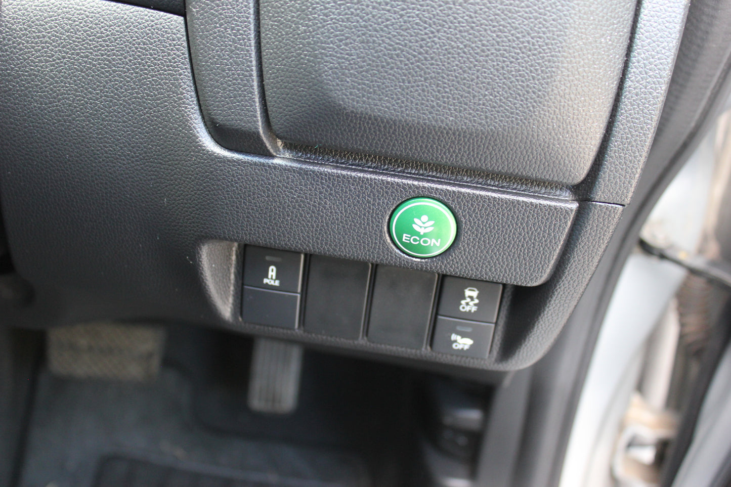 Honda FIT HYBRID - SOLD