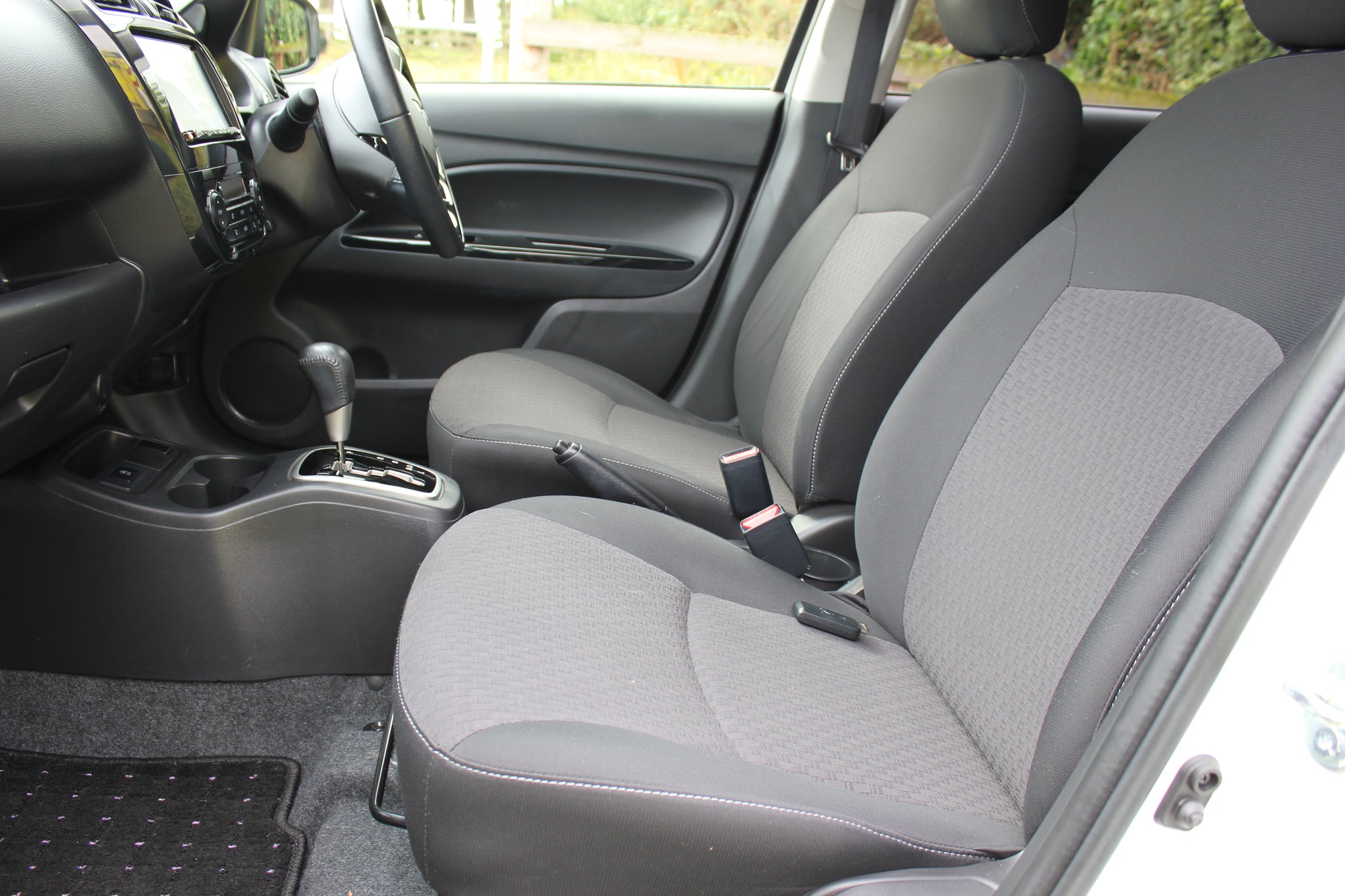 Mitsubishi Mirage