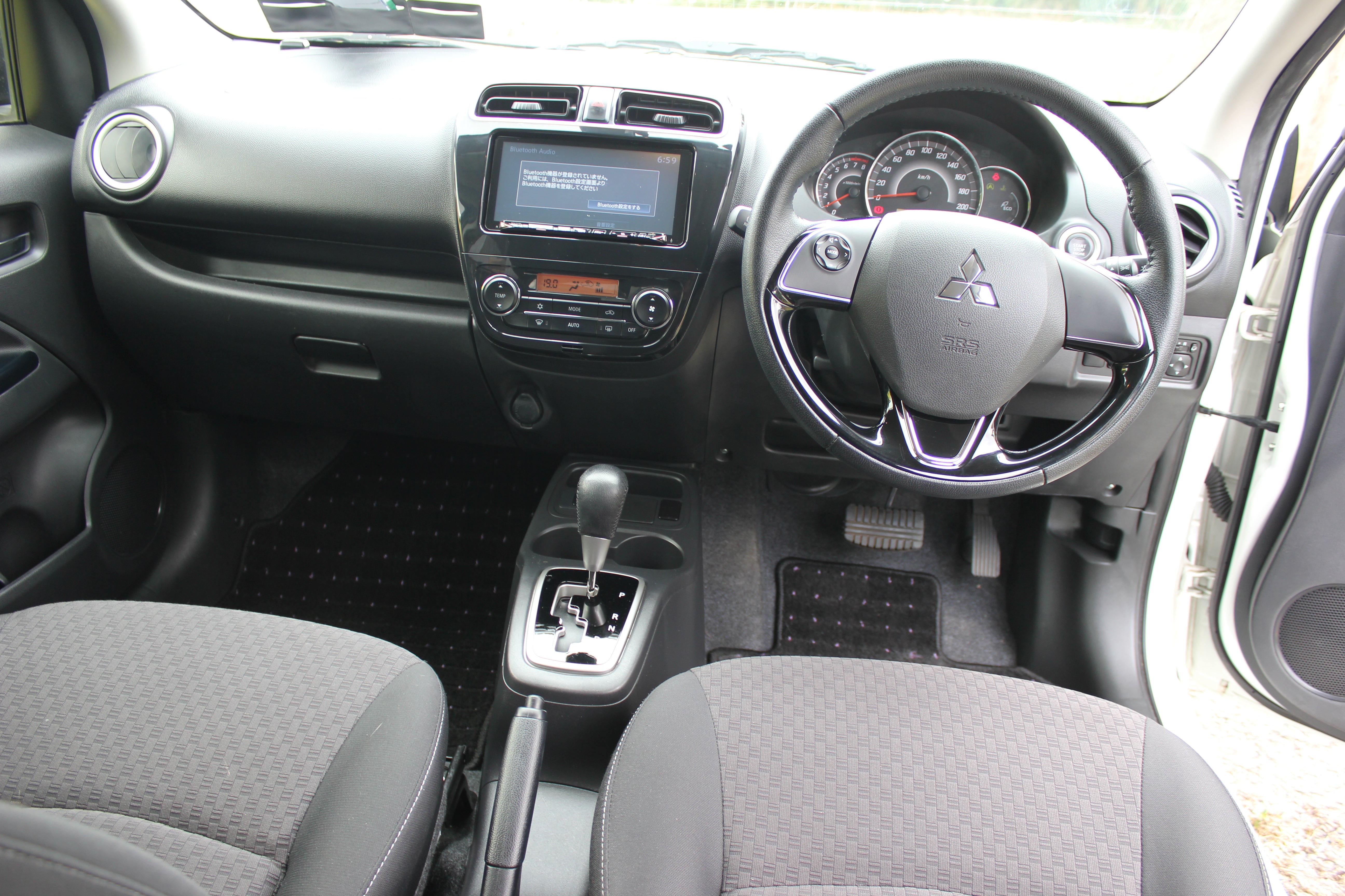 Mitsubishi Mirage