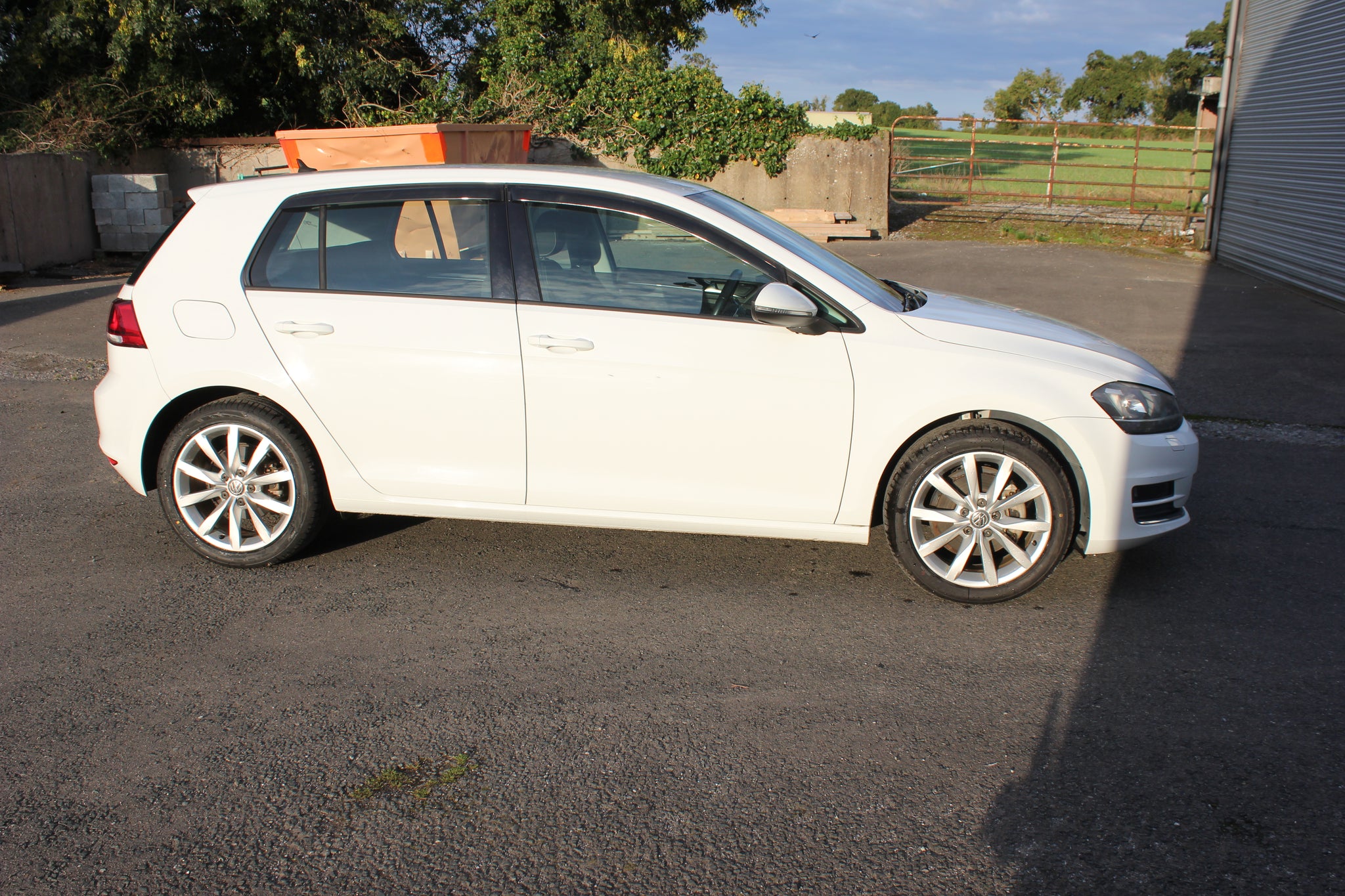 White VW Golf