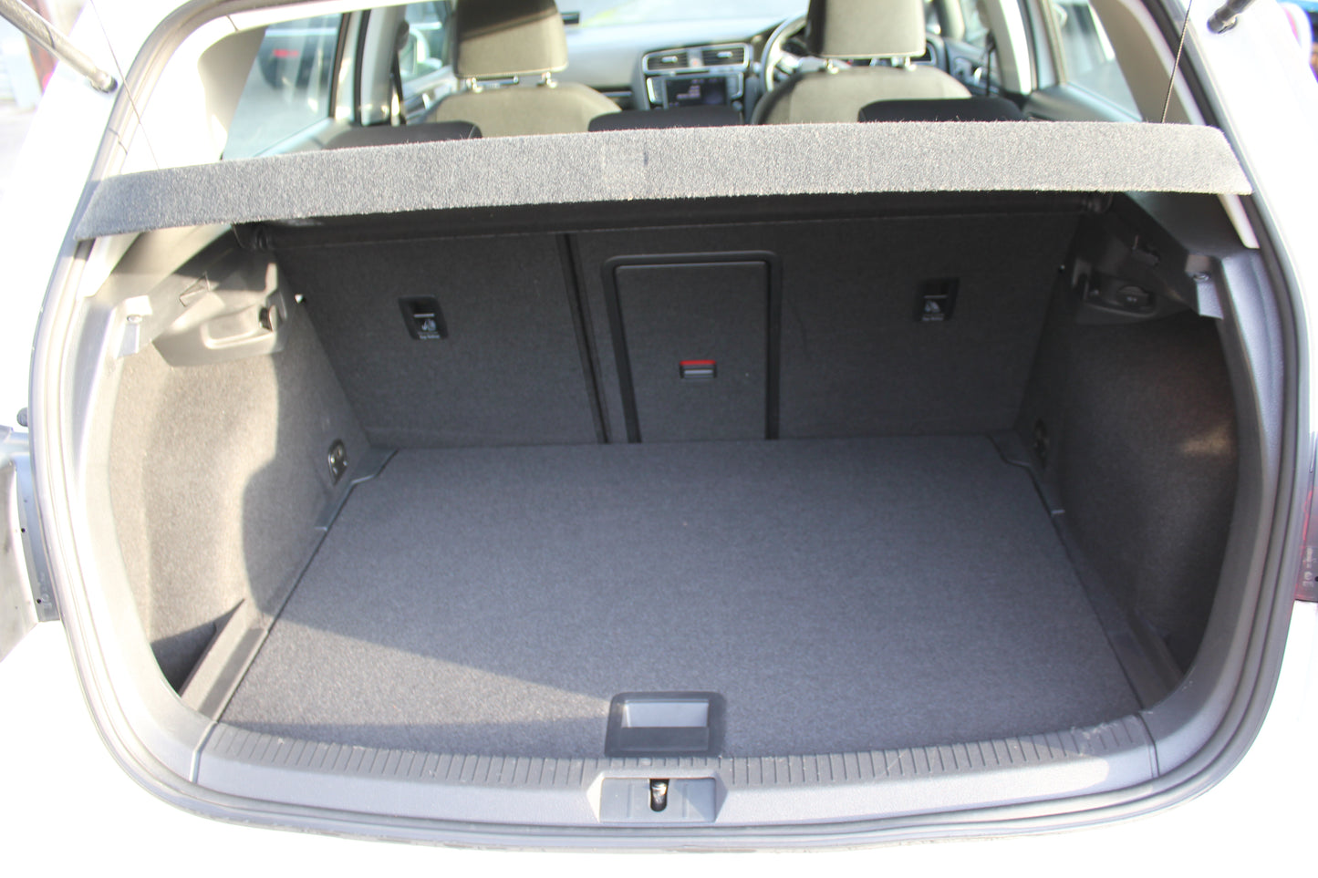 White VW Golf - SOLD
