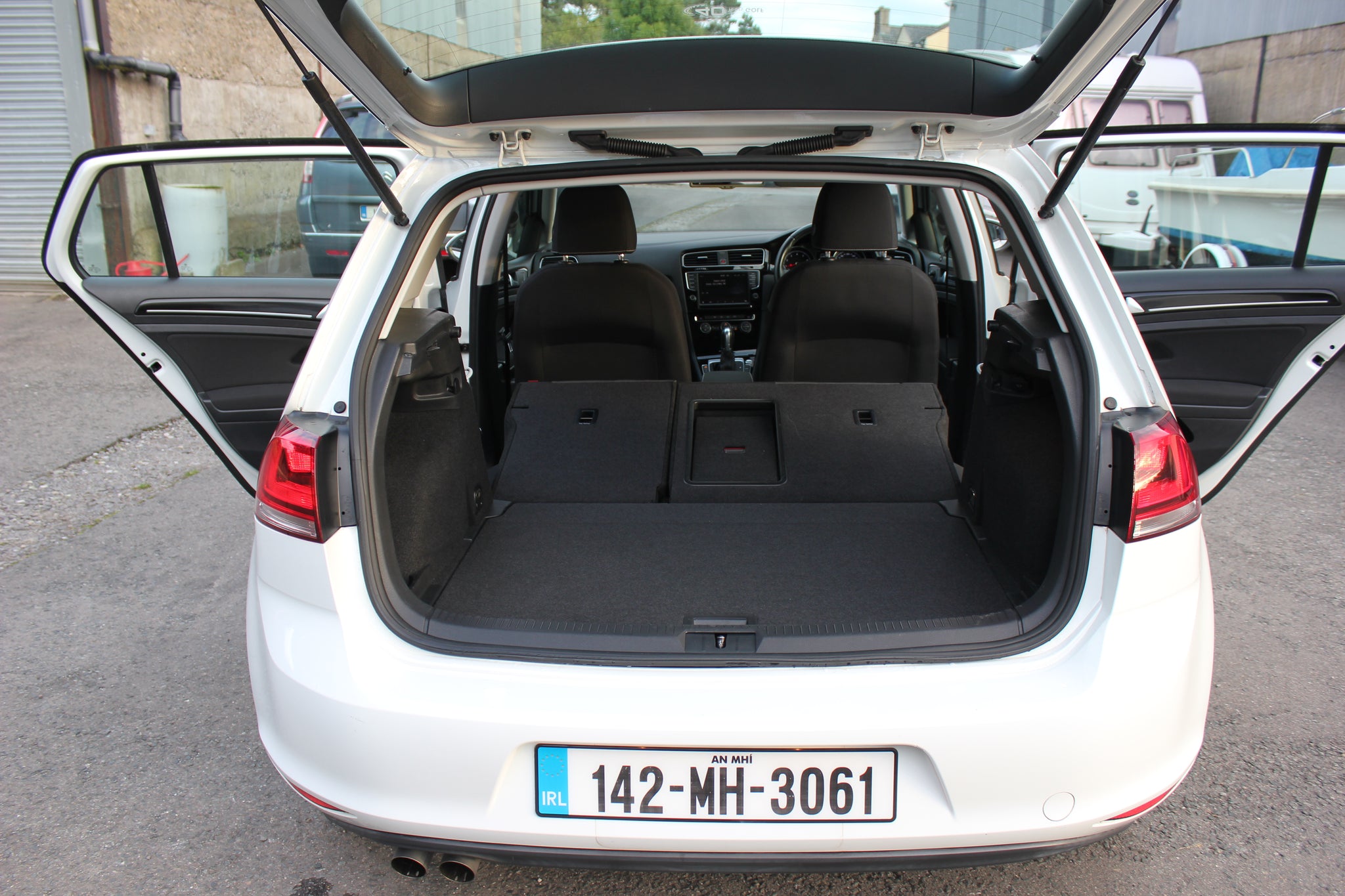 White VW Golf