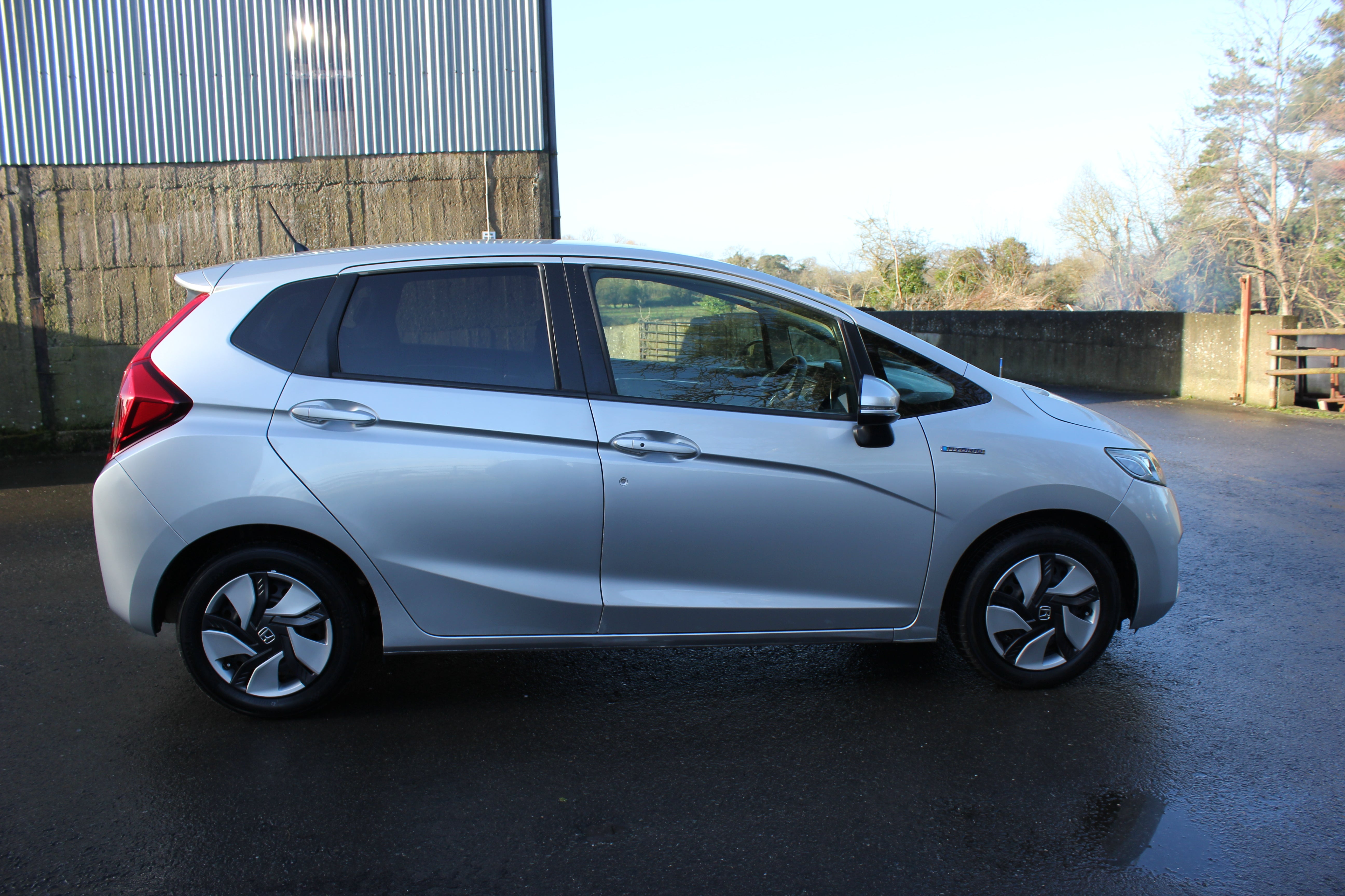 Honda FIT Hybrid