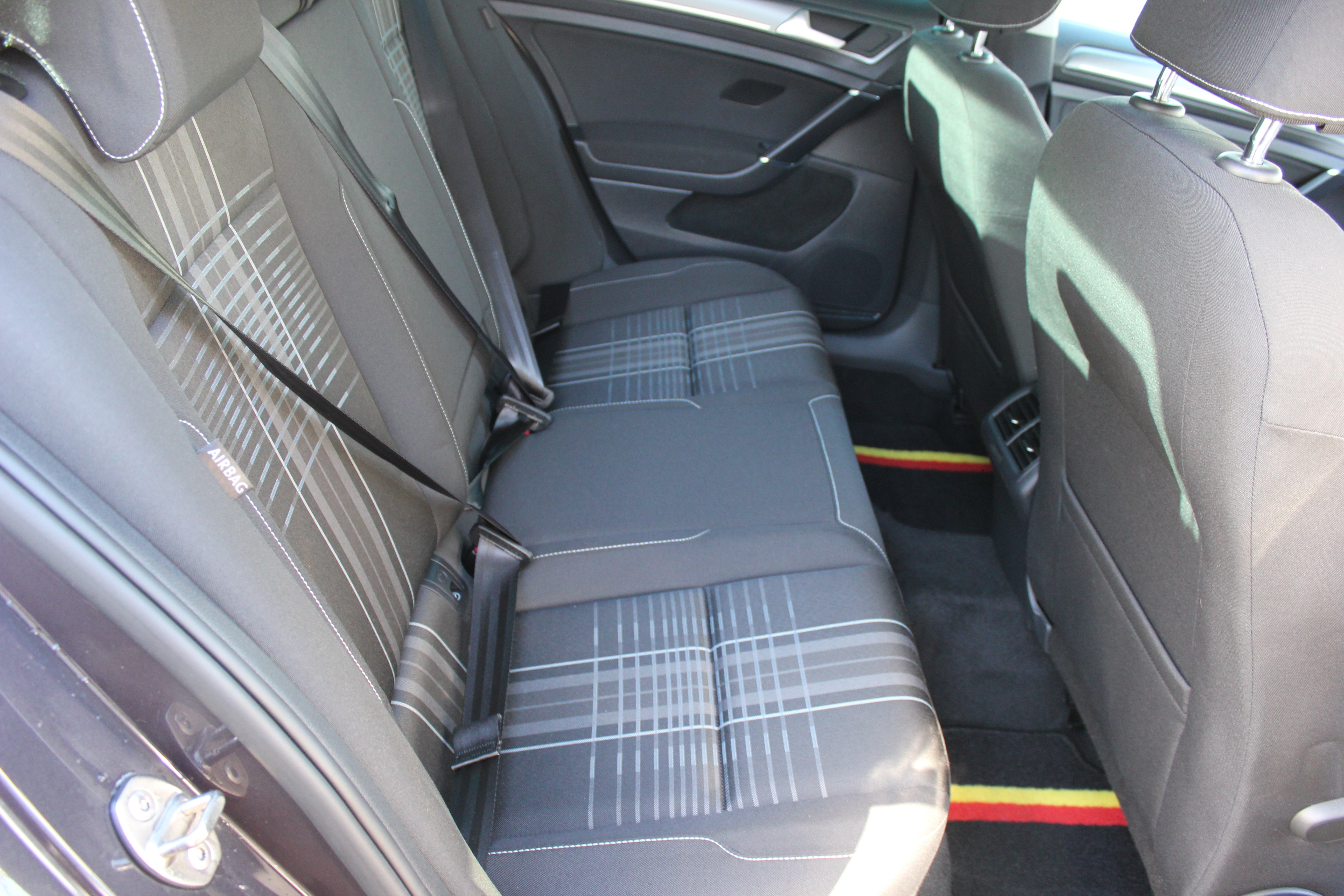 VW Golf Lounge - SOLD