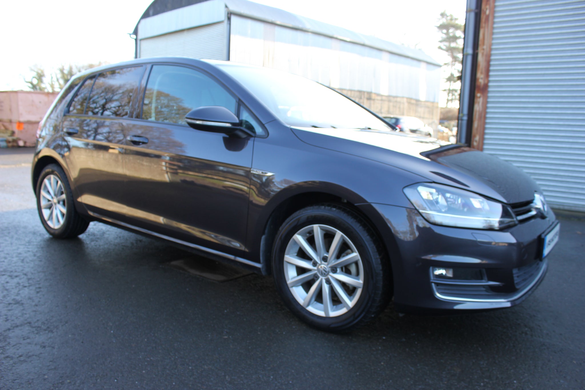 VW Golf Lounge - SOLD