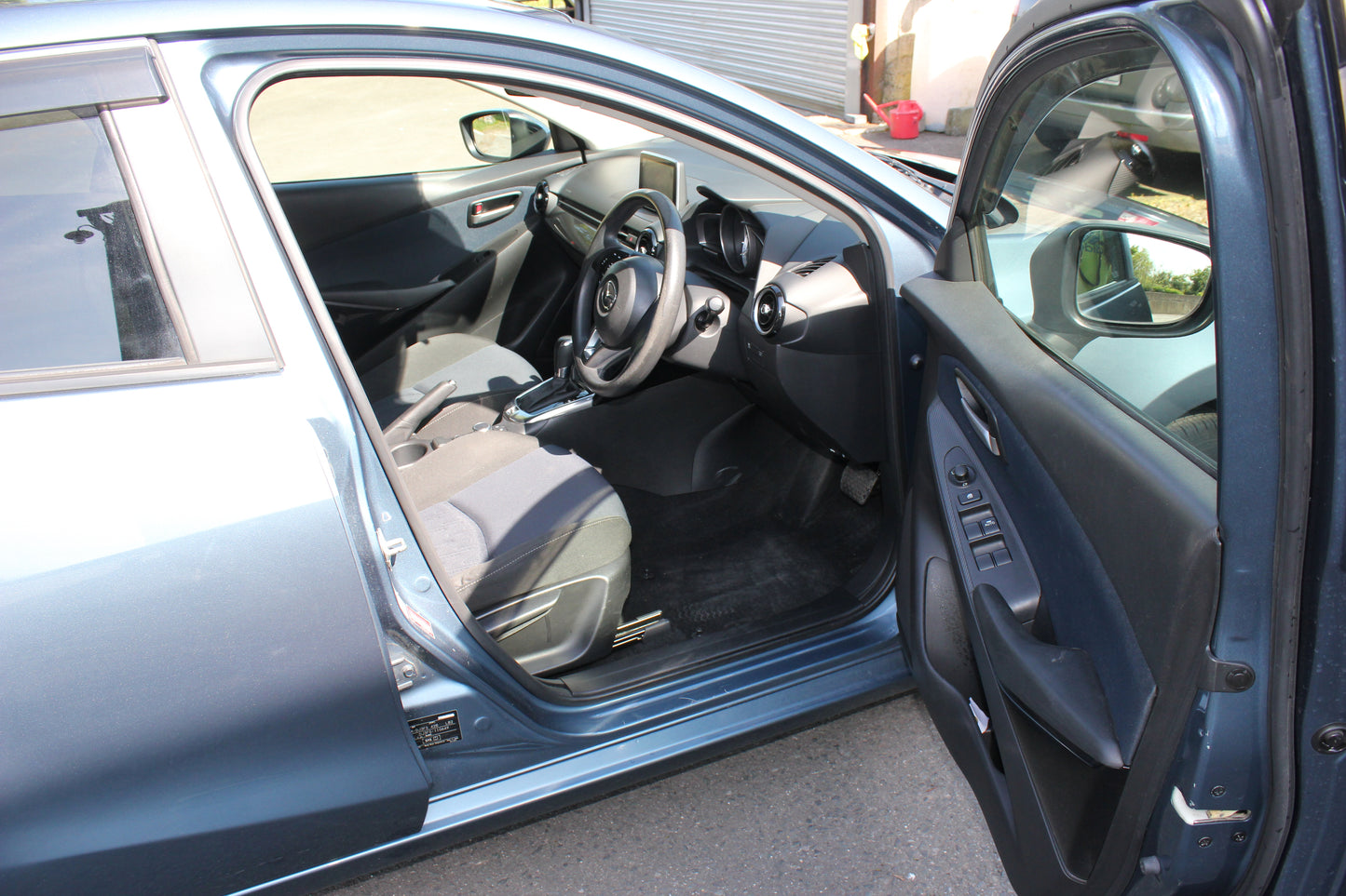 Mazda Demio
