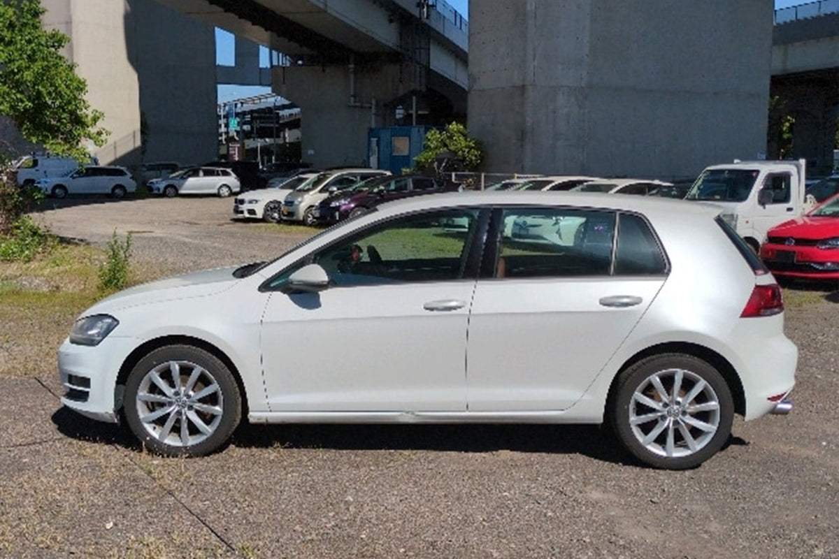 Pearl VW Golf